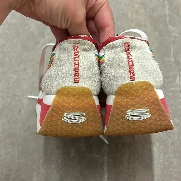 Skechers  y2k sneakers - Picture 2 of 8